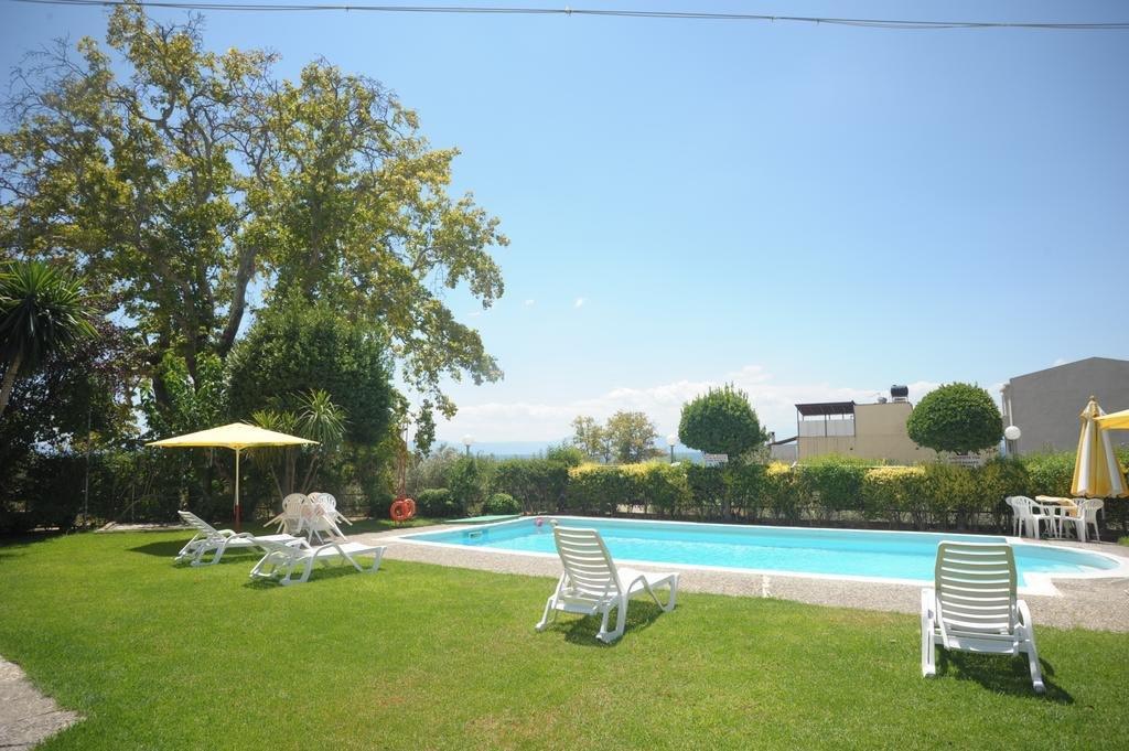 Villa Iliaxtida 01