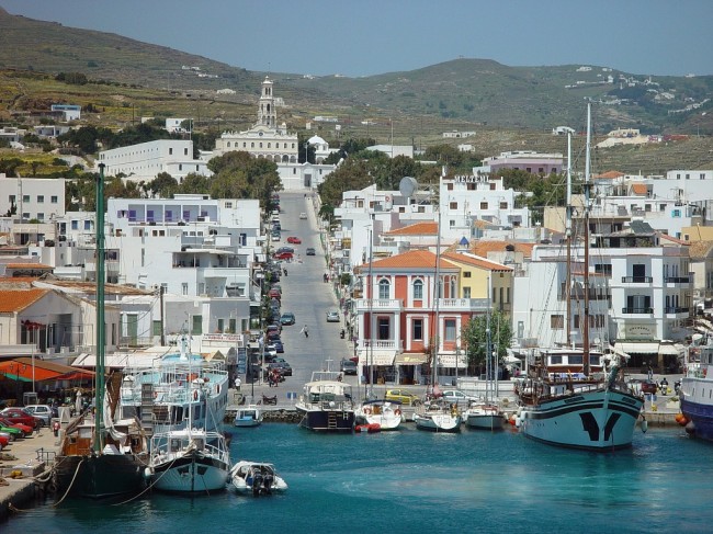 Tinos03