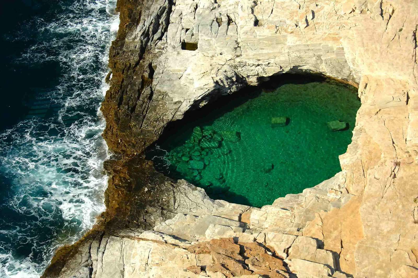 Thasos Gkiola 2